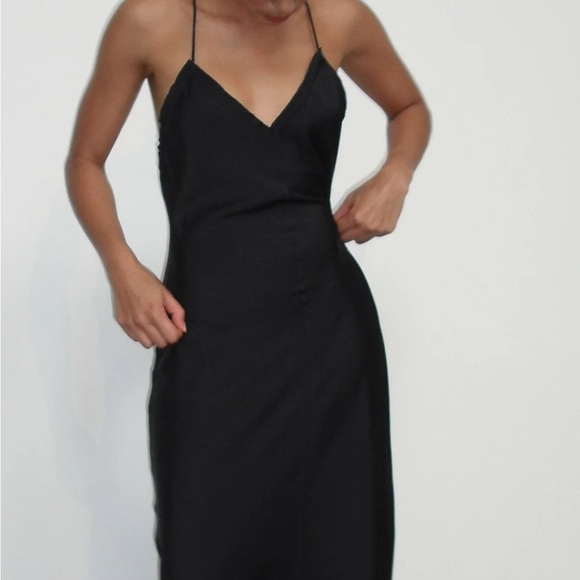 Local European RAW EDGE SATIN CAMI DRESS - Picture 2 of 7